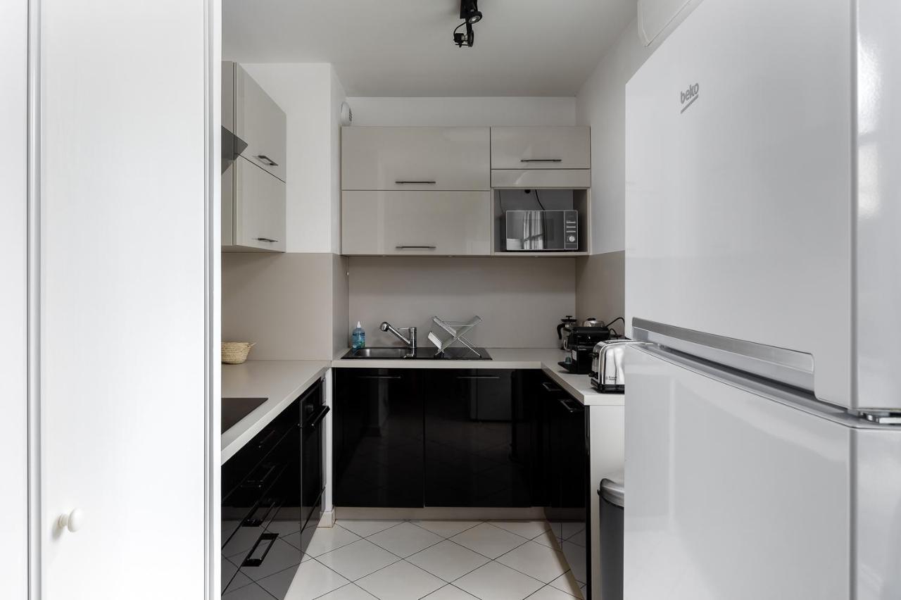 Apartment 2 Bedroomed Near Disneyland Paris With Garden Parking At Сери Екстериор снимка