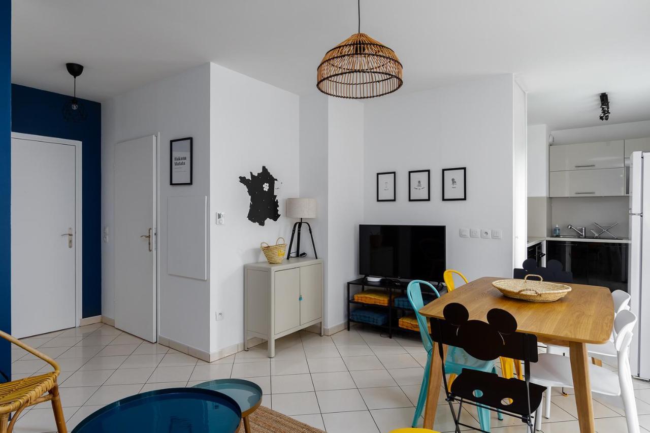 Apartment 2 Bedroomed Near Disneyland Paris With Garden Parking At Сери Екстериор снимка